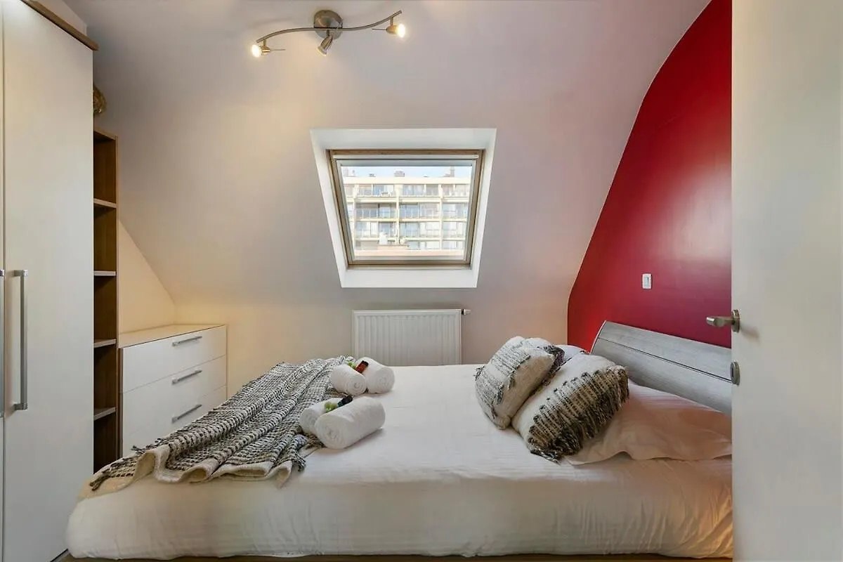 Huswell - Sunny Duplex Apartment Near The Beach In Westende Middelkerke 0*,  Belgien